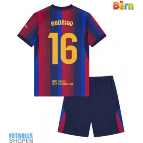 Billiga Barcelona Rodri Hernandez #16 Hemmatröja Barn 2026-27 Kortärmad (+ Korta byxor)